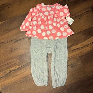 NWT Baby Gap Dumbo One piece Outfit 18-24 Months